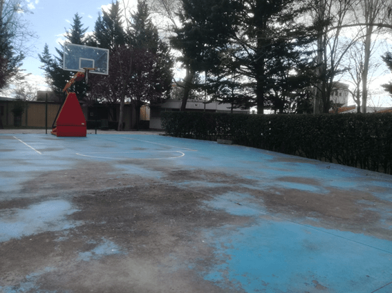 Cancha de baloncesto en el campus de Vicálvaro de la URJC